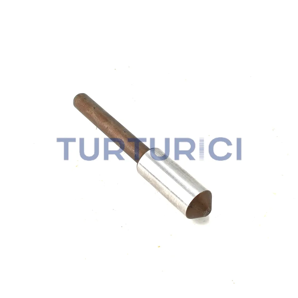 TRABA DE COLA DE CAJA G240/210