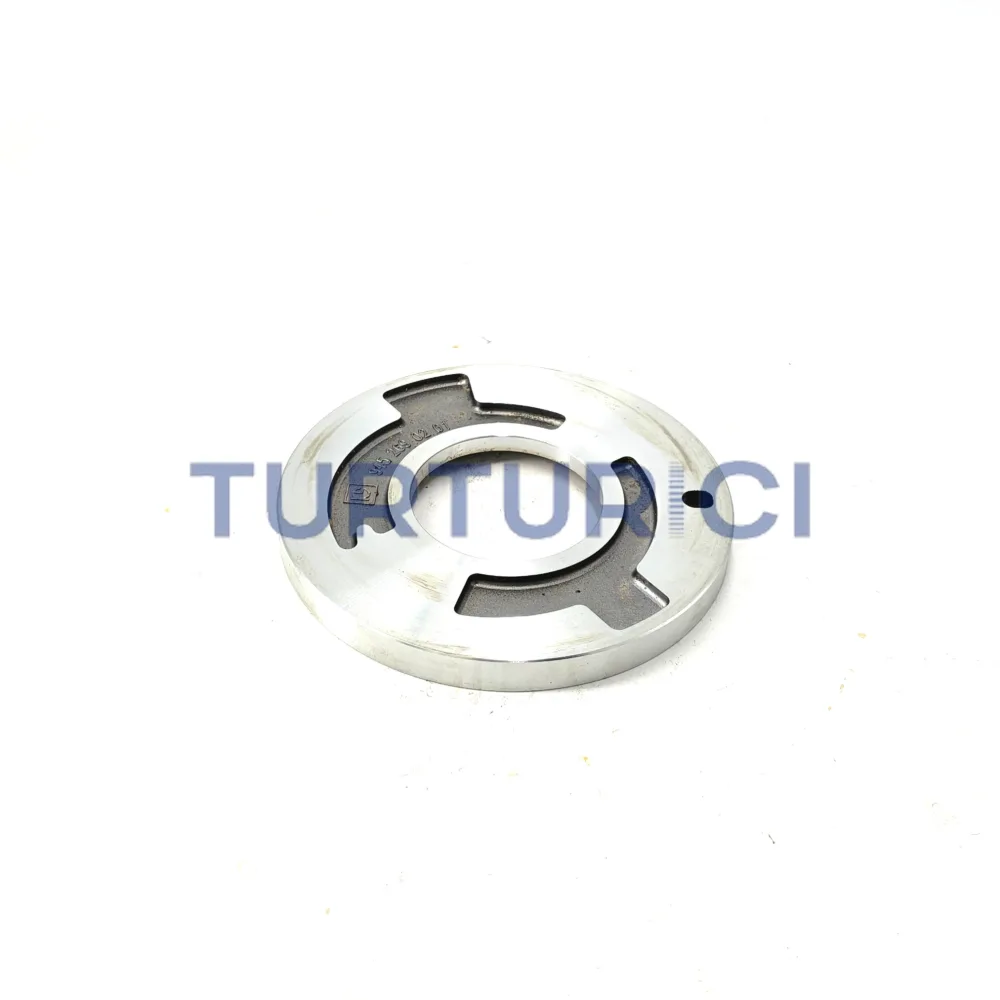 TAPA DE BOMBA DE ACEITE G240/210